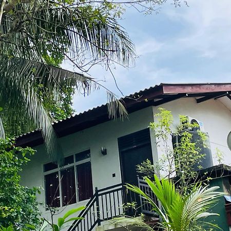 Chami'S Home Stay Mirissa Eksteriør bilde